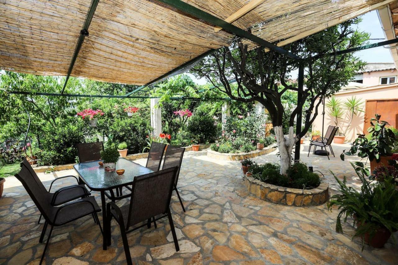 Pensjonat Garden House Kastellani Kastellanoi  Zewnętrze zdjęcie