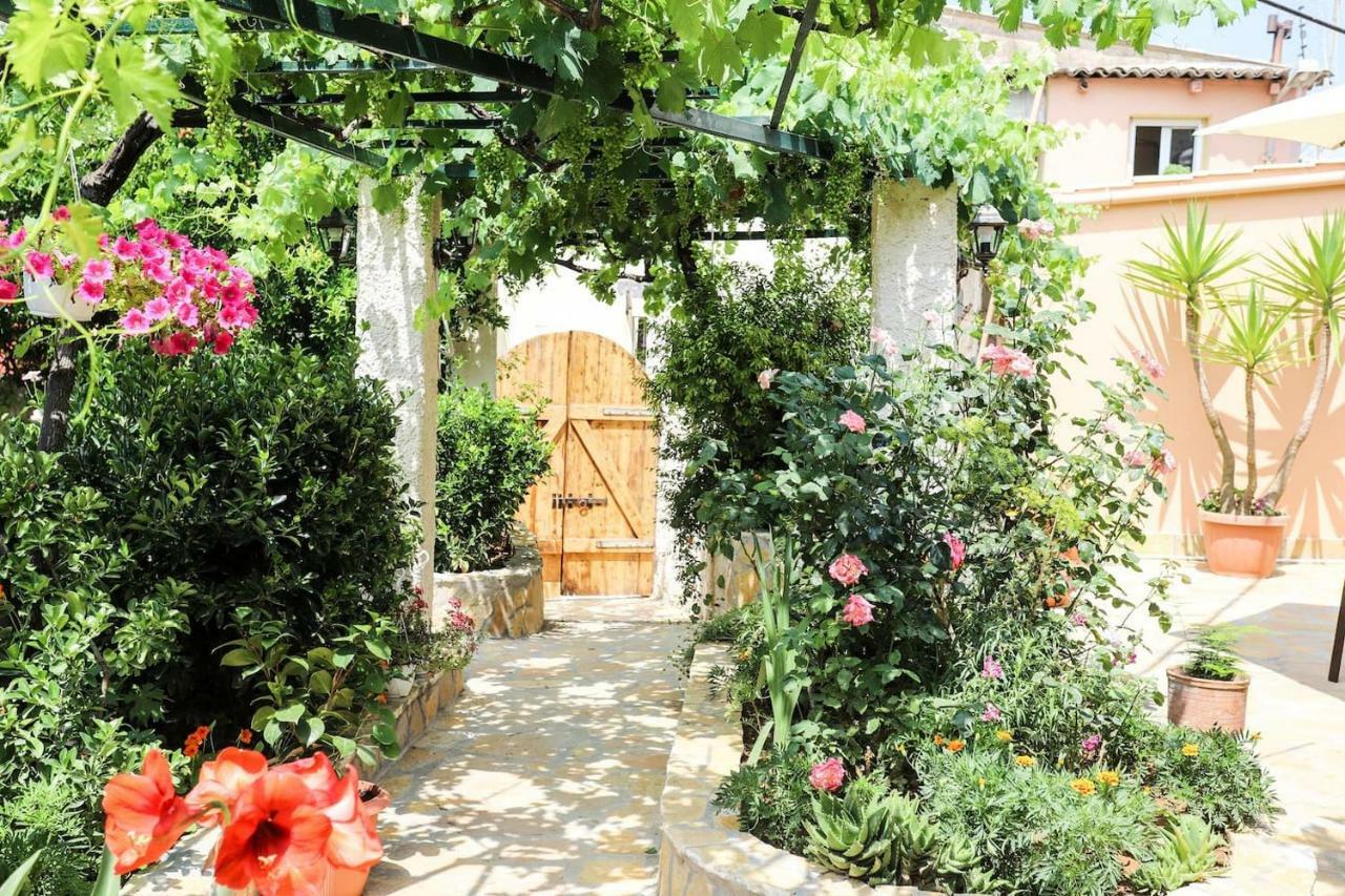 Pensjonat Garden House Kastellani Kastellanoi  Zewnętrze zdjęcie